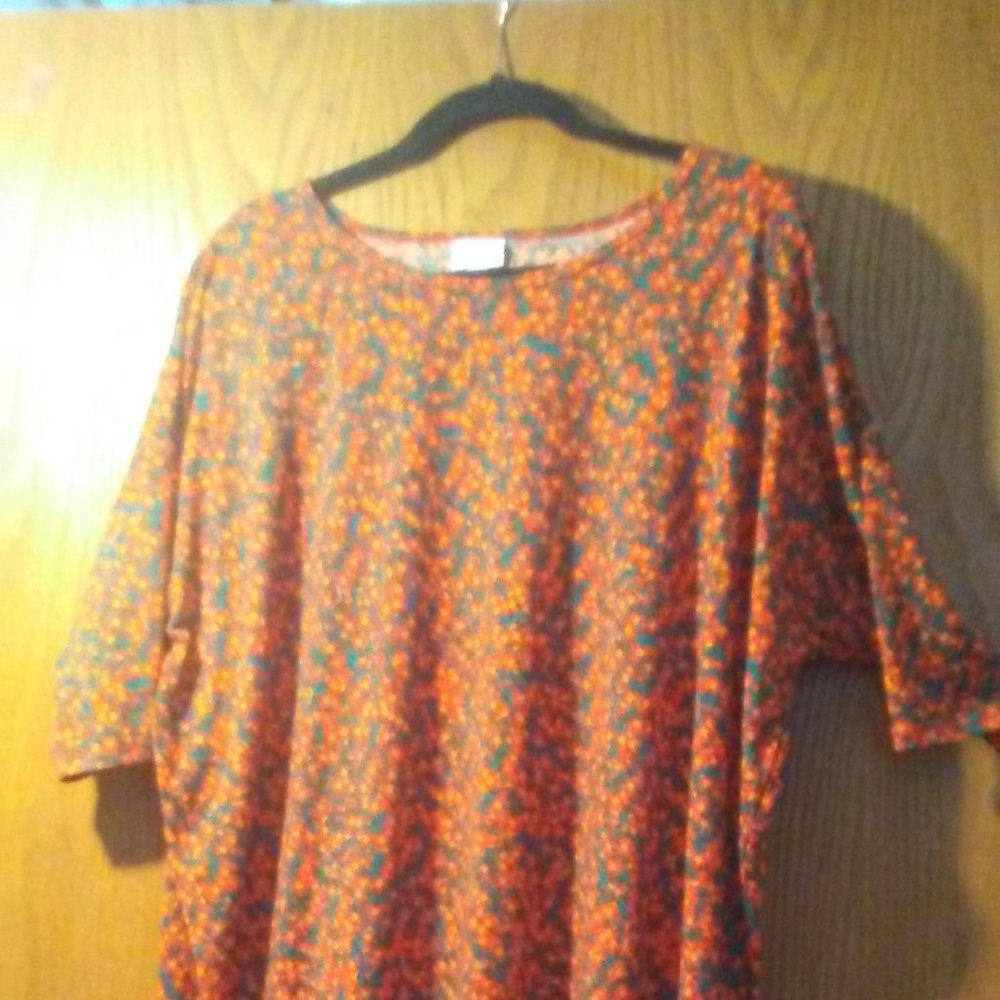 Lularoe Irma Tunic